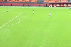 网友看完马尔代夫替补热身，表示感觉自己都能上场了